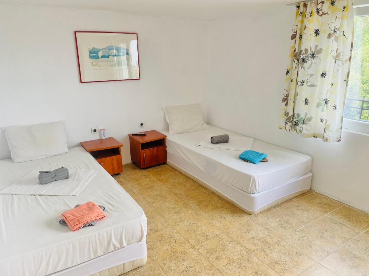 Fayna Byala Guest House & Bungalows Exteriör bild
