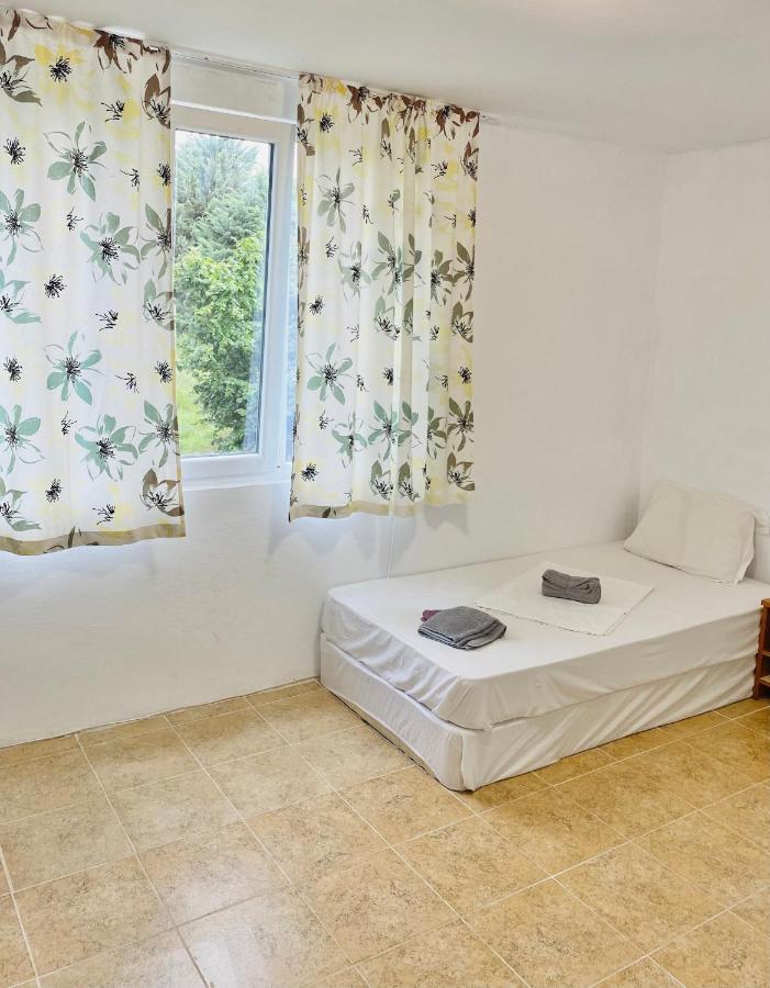 Fayna Byala Guest House & Bungalows Exteriör bild